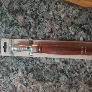 Menards Wood Handle Magnetic Pickup Light new sealed 31-1/2" extension bar